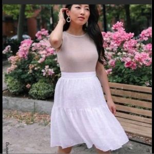 Ann Taylor White Flower Clip Skirt Size 4P